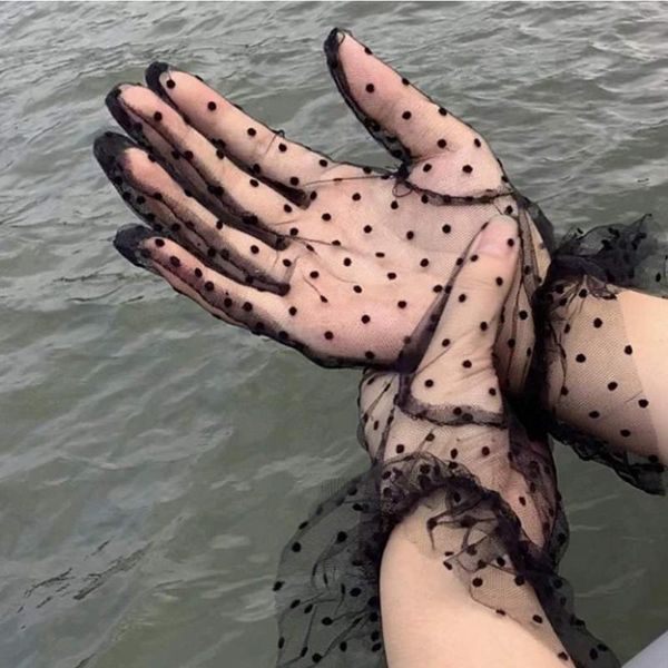 five fingers gloves girl ruffle lace with dots elegant mesh gorgeous tulle ornaments anime lolita cosplay props, Blue;gray
five fingers gloves girl ruffle lace with dots elegant mesh gorgeous tulle ornaments anime lolita cosplay props, Blue;gray
