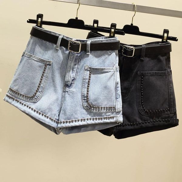 women's shorts mid waist ladies denim plus size jean women summer 4xl rivet pockets clothes black white short, White;black
women's shorts mid waist ladies denim plus size jean women summer 4xl rivet pockets clothes black white short, White;black