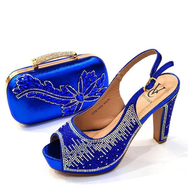 sandals summer all-match stiletto high-heeled rhinestone silk with banquet bag fish mouth large size female, Black
sandals summer all-match stiletto high-heeled rhinestone silk with banquet bag fish mouth large size female, Black