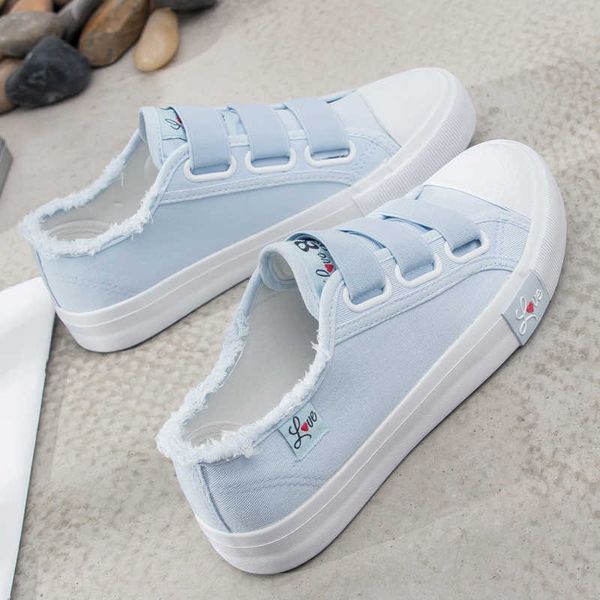 blue causal shoes woman 2021 solid hook&loop women sneakers breathable canvas women's fashion y0907, Black
blue causal shoes woman 2021 solid hook&loop women sneakers breathable canvas women's fashion y0907, Black