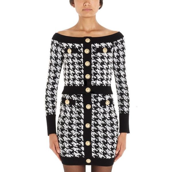 women's sweaters designer stylish slash neck lion buttons tweed houndstooth sweater hnzt, White;black
women's sweaters designer stylish slash neck lion buttons tweed houndstooth sweater hnzt, White;black