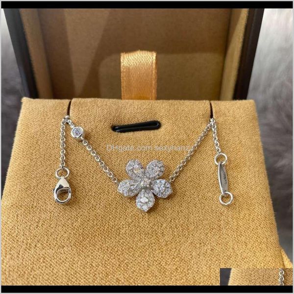 charm bracelets drop delivery 2021 luxury s925 pure sier white geometric japanese and korean sweet beauty jewelry flower bracelet precision, Golden;silver
charm bracelets drop delivery 2021 luxury s925 pure sier white geometric japanese and korean sweet beauty jewelry flower bracelet precision, Golden;silver