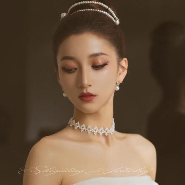 chokers french elegant pearl necklace female crystal clavicle chain trendy simple temperament jewelry necklaces for women, Golden;silver
chokers french elegant pearl necklace female crystal clavicle chain trendy simple temperament jewelry necklaces for women, Golden;silver