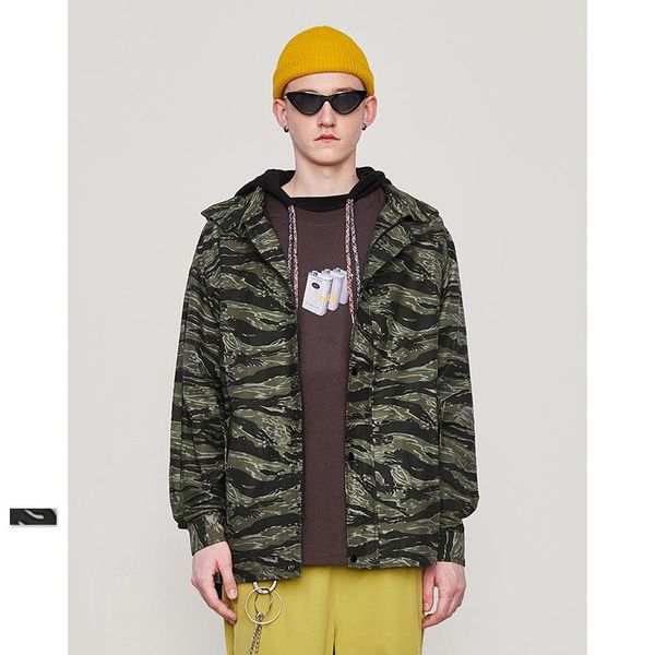 trend men's tiger pattern camouflage reflective jacket 2021 spring and autumn fashion streetwear slim men jackets, Black;brown
trend men's tiger pattern camouflage reflective jacket 2021 spring and autumn fashion streetwear slim men jackets, Black;brown