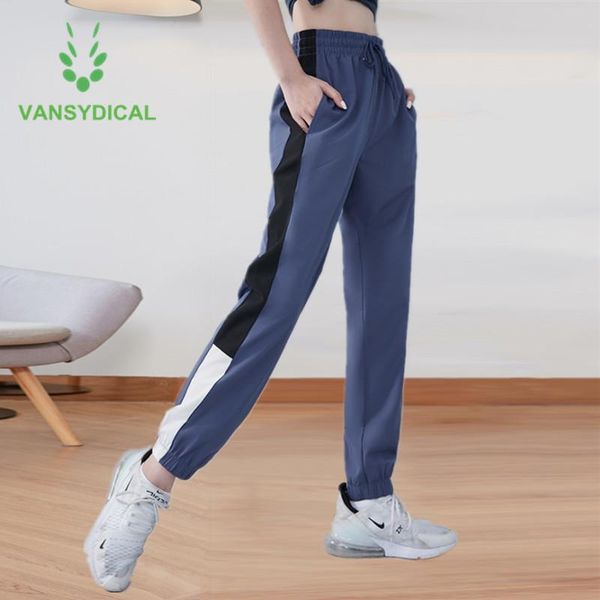 running pants workout gym sweatpants women loose sports breathable fitness training jogging trousers spliced colors, Black;blue
running pants workout gym sweatpants women loose sports breathable fitness training jogging trousers spliced colors, Black;blue