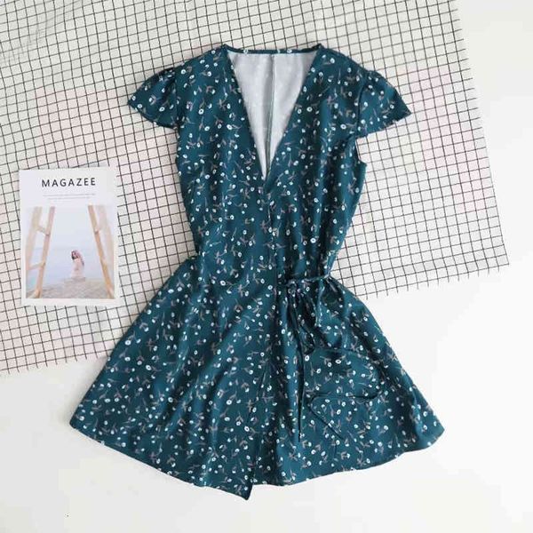 dress in retro print low-cut v lace skirt 2021 will see elegant women's clothes floral high waist a line wear, Black;gray
dress in retro print low-cut v lace skirt 2021 will see elegant women's clothes floral high waist a line wear, Black;gray