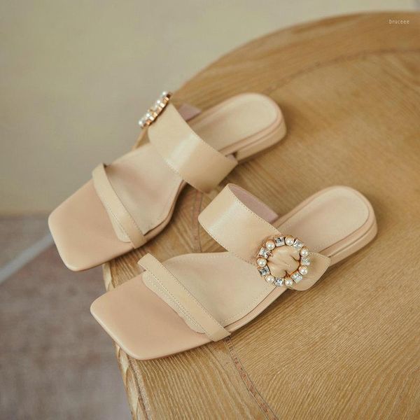 slippers 2021 beach genuine leather women sandals flat heel casual ladies shoes outdoor female slides1, Black
slippers 2021 beach genuine leather women sandals flat heel casual ladies shoes outdoor female slides1, Black
