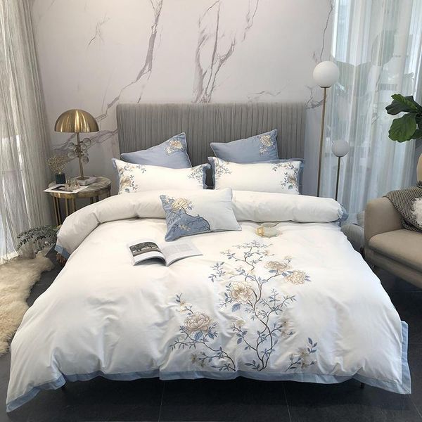 bedding sets luxury embroidered set 300tc egyptian cotton silky soft king size bed sheet pillowcase duvet cover 4pcs for home
bedding sets luxury embroidered set 300tc egyptian cotton silky soft king size bed sheet pillowcase duvet cover 4pcs for home