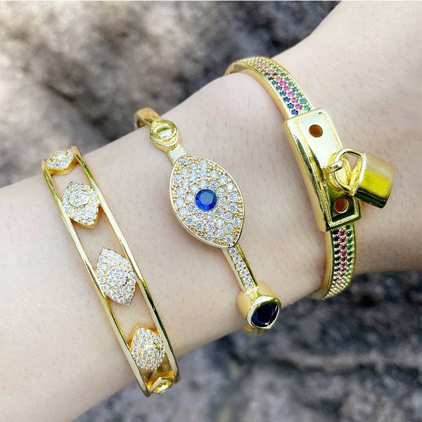 personality exaggeration creative setting large zircon devil's eye bracelet copper plated 18k gold headpiece brd58, Golden;silver
personality exaggeration creative setting large zircon devil's eye bracelet copper plated 18k gold headpiece brd58, Golden;silver