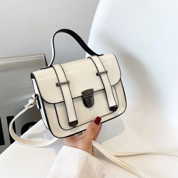 messenger bags messenger bags 2021 women's single shoulder small square double arrow lock messenger bag
messenger bags messenger bags 2021 women's single shoulder small square double arrow lock messenger bag
