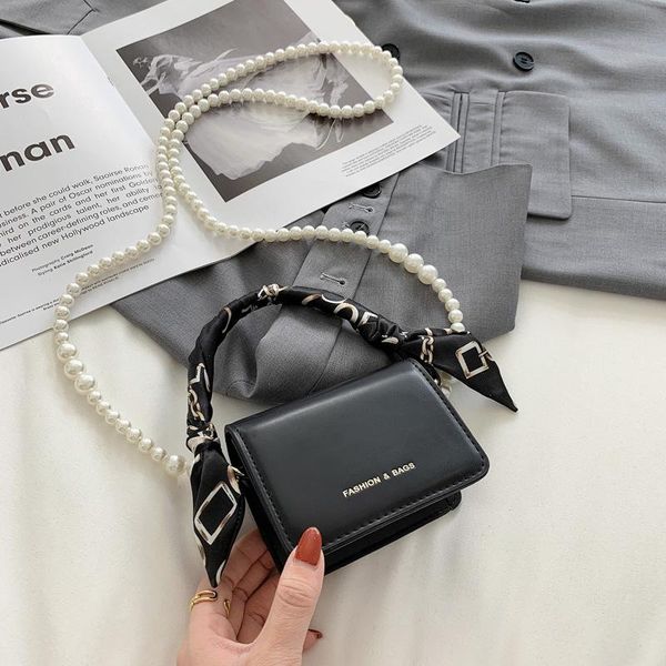 pearl chain mini design leather shoulder bags for women 2021 solid color crossbody bag female travel handbags silk scarf handle cross body
pearl chain mini design leather shoulder bags for women 2021 solid color crossbody bag female travel handbags silk scarf handle cross body