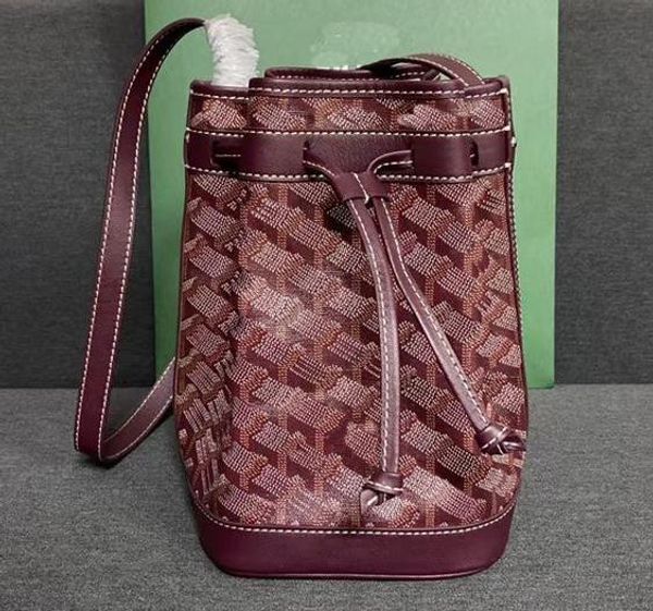 backpacks shoulder bags women's goyan bucket luxurys designers wallet vintage leather crossbody handbag messenger genuine leather 15*23
backpacks shoulder bags women's goyan bucket luxurys designers wallet vintage leather crossbody handbag messenger genuine leather 15*23