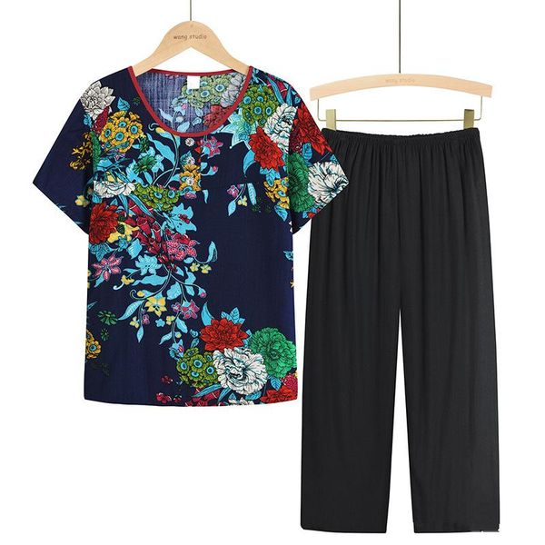 women's two piece pants summer casual floral suit for middle-aged women round neck short-sleeved t-shirt + wide leg mother, White
women's two piece pants summer casual floral suit for middle-aged women round neck short-sleeved t-shirt + wide leg mother, White