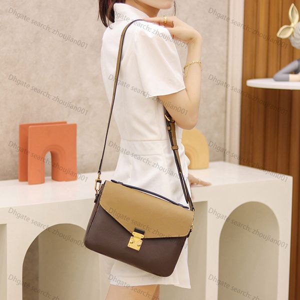fashion designers women handbags luxurys lady shoulder bags leather messenger bag classic flowers crossbody purses chains plaid totes -008
fashion designers women handbags luxurys lady shoulder bags leather messenger bag classic flowers crossbody purses chains plaid totes -008