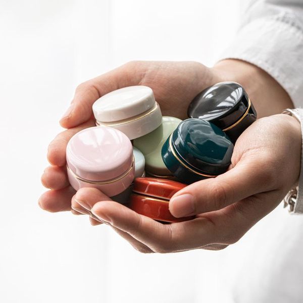 storage bottles & jars 5ml empty ceramic cosmetic makeup jar pots vintage color sample eyeshadow cream lip container blush box
storage bottles & jars 5ml empty ceramic cosmetic makeup jar pots vintage color sample eyeshadow cream lip container blush box