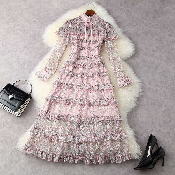 european and american women's clothing spring 2021 new long sleeve collar fashionable cake dress with floral lace, Black;gray
european and american women's clothing spring 2021 new long sleeve collar fashionable cake dress with floral lace, Black;gray