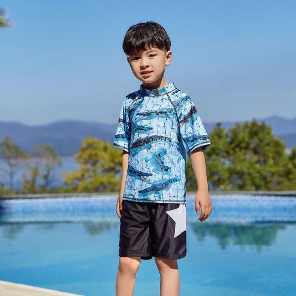 boys two piece rash guard swimsuits alligator prints bathing suits sun protection beachwear swim shirt cap one-piece
boys two piece rash guard swimsuits alligator prints bathing suits sun protection beachwear swim shirt cap one-piece