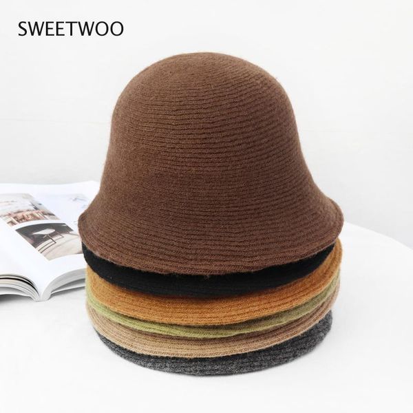 2021warm winter women's bucket hat for teens felt wool girl sautumn and fashion fur black hip hop cap outdoor hats, Black;white
2021warm winter women's bucket hat for teens felt wool girl sautumn and fashion fur black hip hop cap outdoor hats, Black;white
