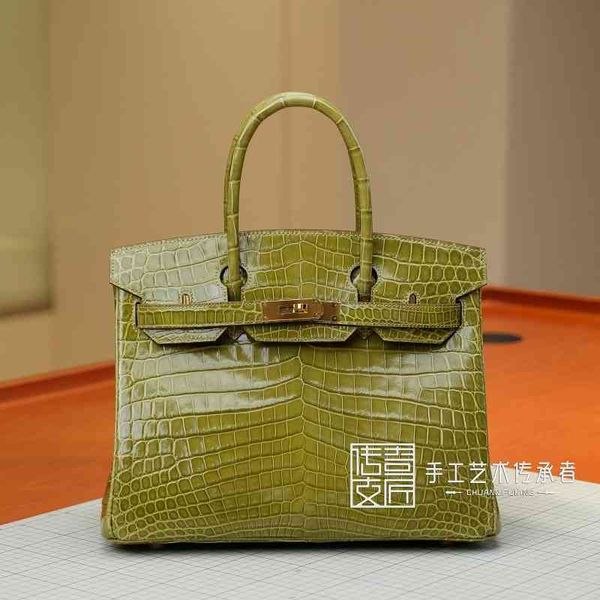 designer handbags 2021 herme bag nile crocodile skin strange fruit green bk30cm gold buckle handbag bb
designer handbags 2021 herme bag nile crocodile skin strange fruit green bk30cm gold buckle handbag bb
