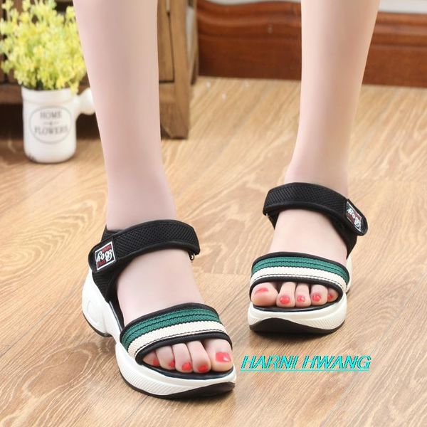 summer ladies wear-resistant non-slip slippers fashion casual outdoor women's shoes beach walking girls sandals rubber material, Black
summer ladies wear-resistant non-slip slippers fashion casual outdoor women's shoes beach walking girls sandals rubber material, Black