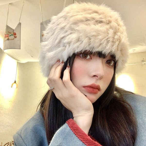 beanies real plush fur one-piece woven hat female winter cold protection wild knitted baotou woolen thickened warmth
beanies real plush fur one-piece woven hat female winter cold protection wild knitted baotou woolen thickened warmth