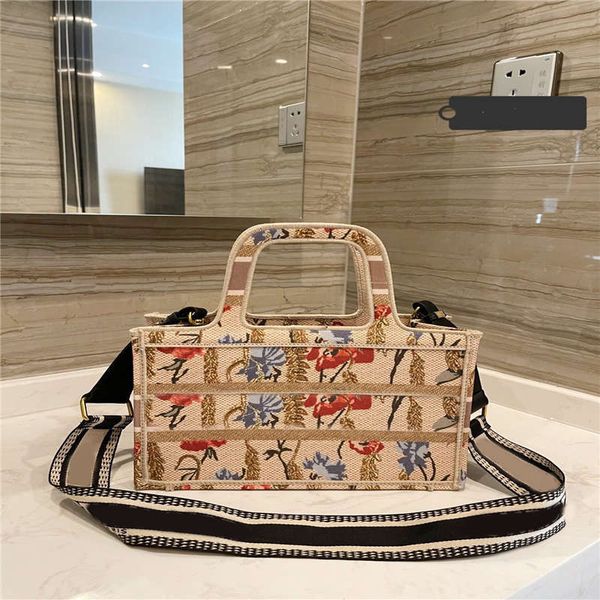 handbag women luxurys designers bags 2021 crossbody bag shopping summer flower an purse zhouzhoubao123
handbag women luxurys designers bags 2021 crossbody bag shopping summer flower an purse zhouzhoubao123
