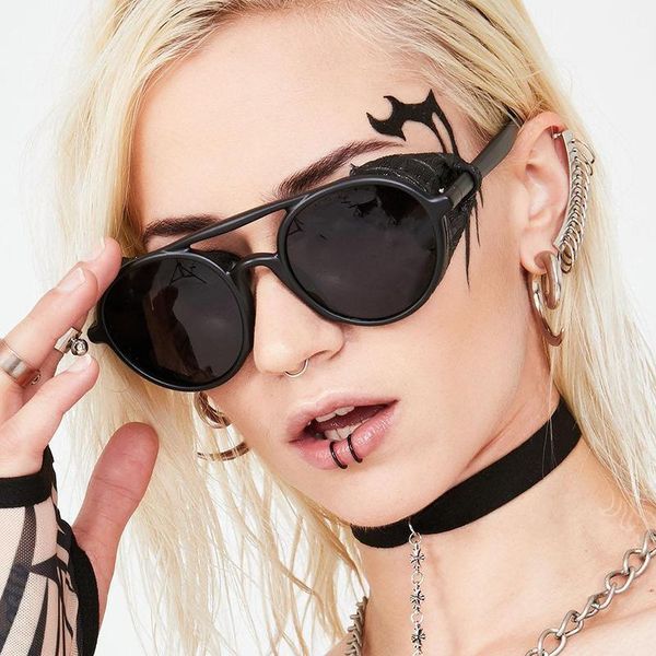 retro punk sunglasses men's women's round frame glasses outdoor driving sun, White;black
retro punk sunglasses men's women's round frame glasses outdoor driving sun, White;black