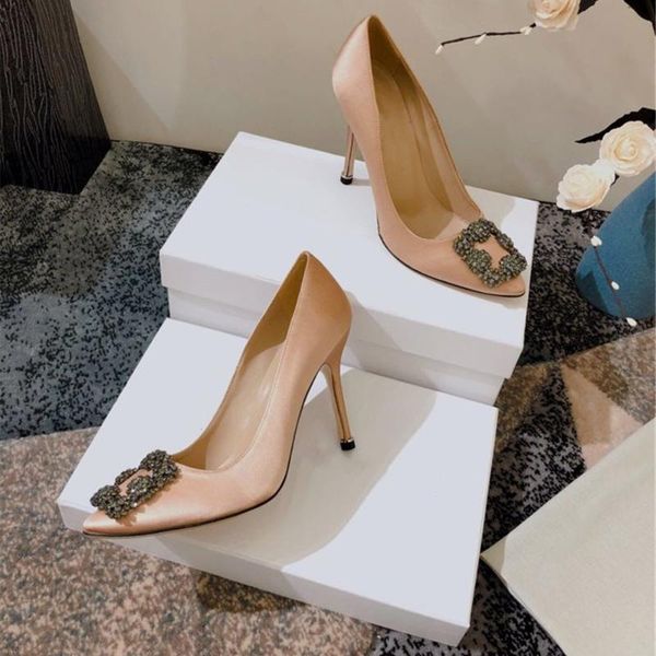 dress shoes 2021 women's fashion ladies high heels crystal buckle pointed toe classic party, Black
dress shoes 2021 women's fashion ladies high heels crystal buckle pointed toe classic party, Black