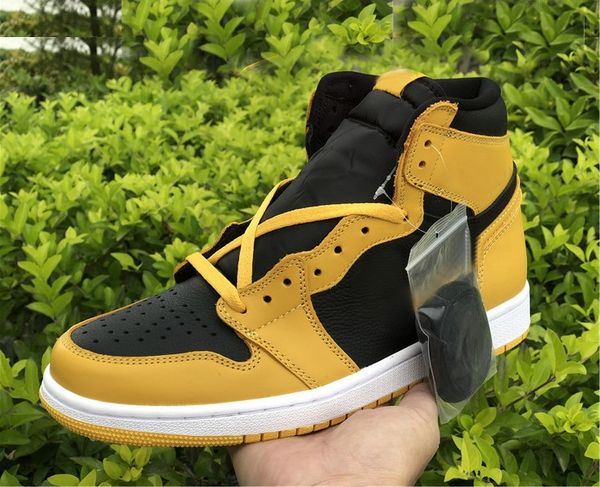 1 high og pollen men basketball shoes patina 1s yellow black-white women outdoor sneakers with original box 555088-701 us 7-12
1 high og pollen men basketball shoes patina 1s yellow black-white women outdoor sneakers with original box 555088-701 us 7-12