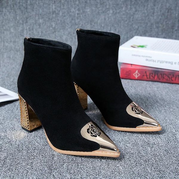 boots women's shoes 2021 autumn and winter cow velvet suede ankle super high heels zipper metal decoration party, Black
boots women's shoes 2021 autumn and winter cow velvet suede ankle super high heels zipper metal decoration party, Black