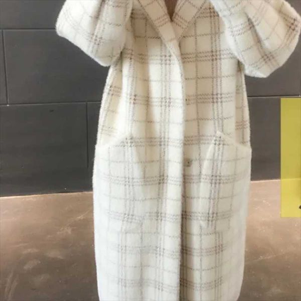 women's trench coats houndstooth plaid coat women mid-length over-the-knee imitation mink velvet, Tan;black
women's trench coats houndstooth plaid coat women mid-length over-the-knee imitation mink velvet, Tan;black