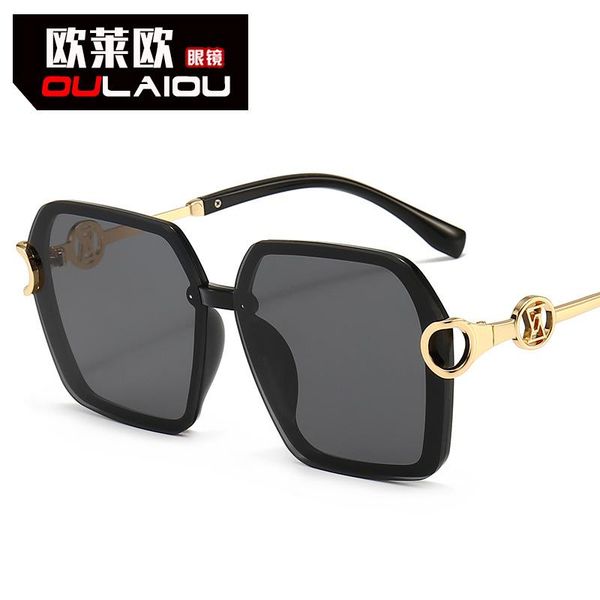 sunglasses arrival 2021 futuristic women men big square fashion oversized festival feminino uv400, White;black
sunglasses arrival 2021 futuristic women men big square fashion oversized festival feminino uv400, White;black