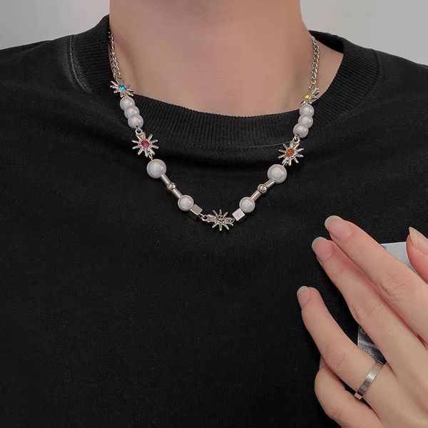 chains ins pearl reflective eight-man star necklace a hundred men's and women's fashion hip-hop couple silver retro neck chain
chains ins pearl reflective eight-man star necklace a hundred men's and women's fashion hip-hop couple silver retro neck chain