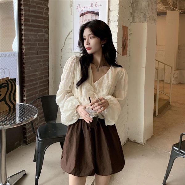 women's blouses & shirts temperament solid puff sleeve pullover women v-neck folds design crop blouse summer korean chic all-match blus, White
women's blouses & shirts temperament solid puff sleeve pullover women v-neck folds design crop blouse summer korean chic all-match blus, White