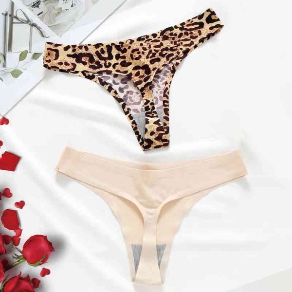 leopard t-pants female one piece ice silk traceless low waist large funny t-pants female, Black;pink
leopard t-pants female one piece ice silk traceless low waist large funny t-pants female, Black;pink
