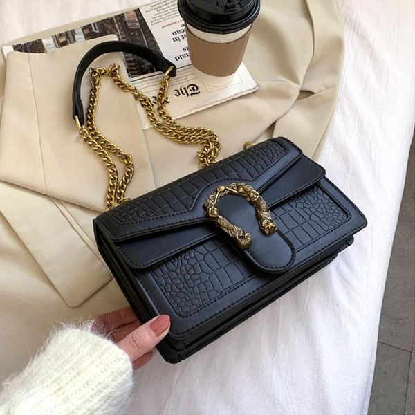 cross body pu leather women designer handbags 2021 girls shoppers purses fashion casual solid color stone patterns chain crossbody bags
cross body pu leather women designer handbags 2021 girls shoppers purses fashion casual solid color stone patterns chain crossbody bags