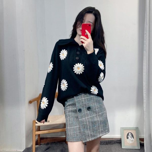women's sweaters women sweater 2021 autumn and winter fresh daisy embroidery knit lapel loose-fitting, White;black
women's sweaters women sweater 2021 autumn and winter fresh daisy embroidery knit lapel loose-fitting, White;black