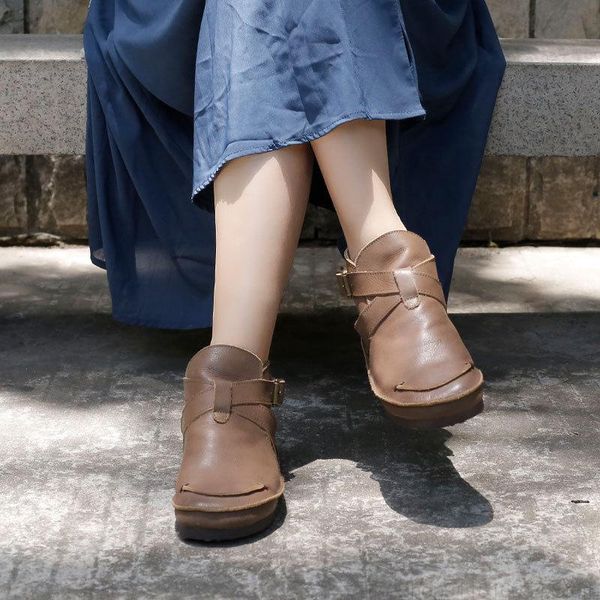 boots 2021 leather short single soft soled pregnant women's clasp, Black 
boots 2021 leather short single soft soled pregnant women's clasp, Black