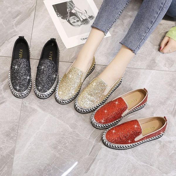 fashion blingbling round toe women leather flats shoes woman loafers couple platform students casual shoes
fashion blingbling round toe women leather flats shoes woman loafers couple platform students casual shoes