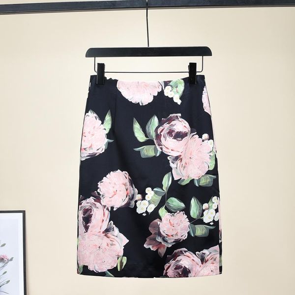 skirts vintage print high waist split satin skirt women black fashion elegant short womens 2021 spring arrival
skirts vintage print high waist split satin skirt women black fashion elegant short womens 2021 spring arrival