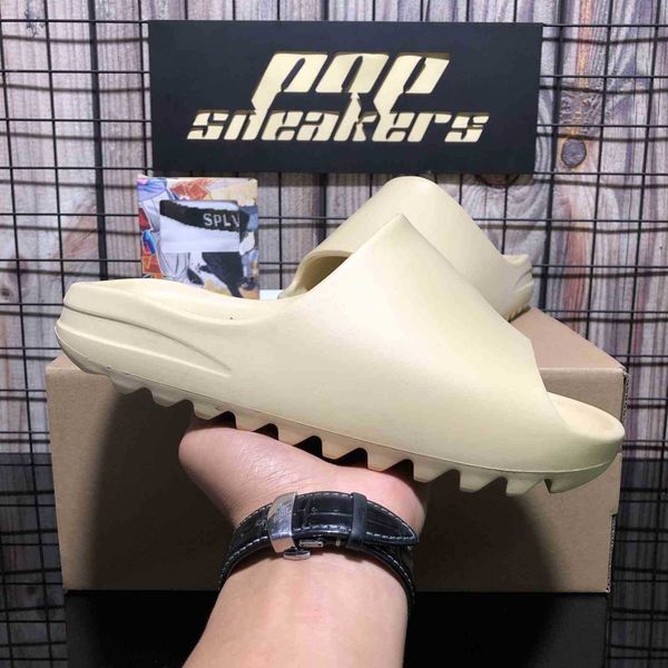 slides graffiti bone resin desert sandy rubber slippers summer brown flat men women beach foam runner zlh, Black
slides graffiti bone resin desert sandy rubber slippers summer brown flat men women beach foam runner zlh, Black