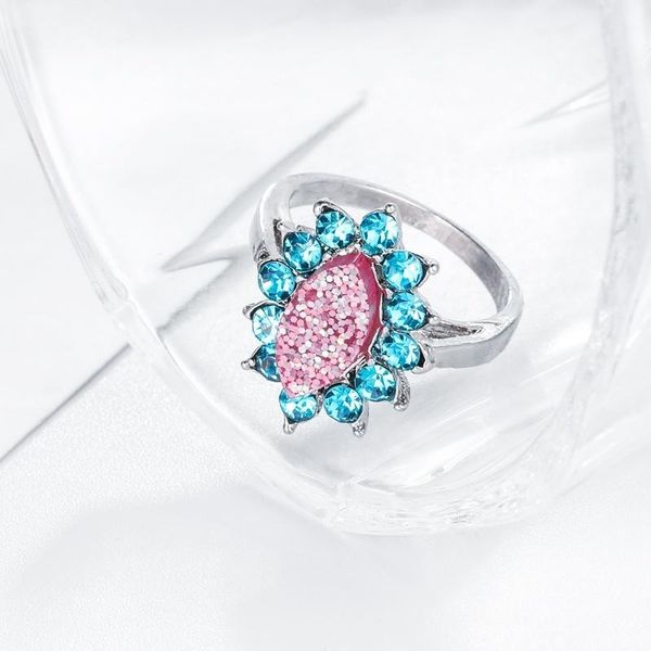 wedding rings fashion trend luxury zircon ladies ring holiday birthday gift party banquet accessories jewelry wholesale, Slivery;golden
wedding rings fashion trend luxury zircon ladies ring holiday birthday gift party banquet accessories jewelry wholesale, Slivery;golden