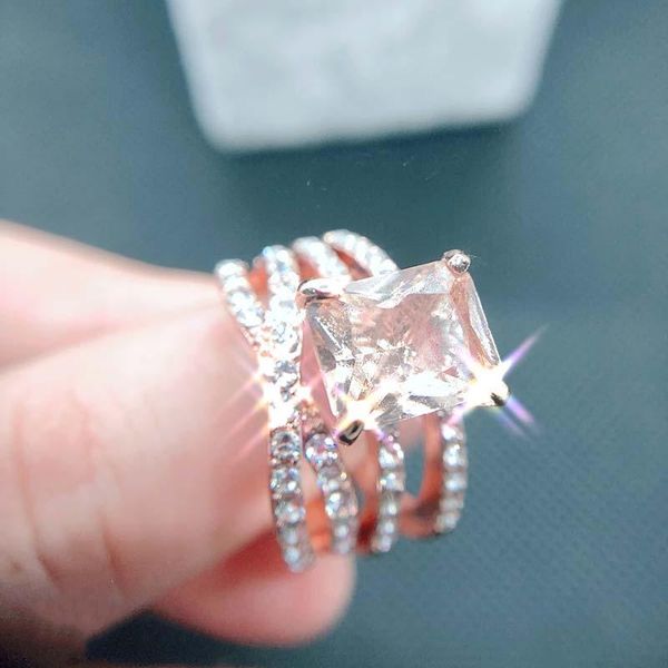 wedding rings 2021 design rose gold cross stacking rhinestone for women romantic orange zircon stone crystal 3pcs/set z3m097, Slivery;golden
wedding rings 2021 design rose gold cross stacking rhinestone for women romantic orange zircon stone crystal 3pcs/set z3m097, Slivery;golden