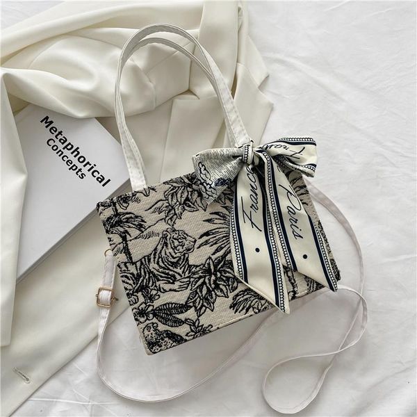 evening bags women's crossbody shoulder bag bow ribbons vintage floral embroidery leather splicing handbags wholesale female square 
evening bags women's crossbody shoulder bag bow ribbons vintage floral embroidery leather splicing handbags wholesale female square