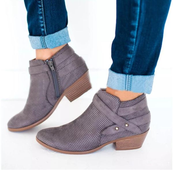 boots women winter shoes fashion genuine leather ankle soft comfortable woman female flat heel plus size 35-42, Black
boots women winter shoes fashion genuine leather ankle soft comfortable woman female flat heel plus size 35-42, Black