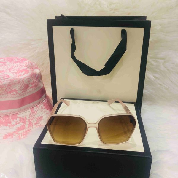 designer sunglass women eyeglasses outdoor shades pc frame fashion classic lady sun glasses mirrors for womens luxury sunglasses 11 style, White;black
designer sunglass women eyeglasses outdoor shades pc frame fashion classic lady sun glasses mirrors for womens luxury sunglasses 11 style, White;black