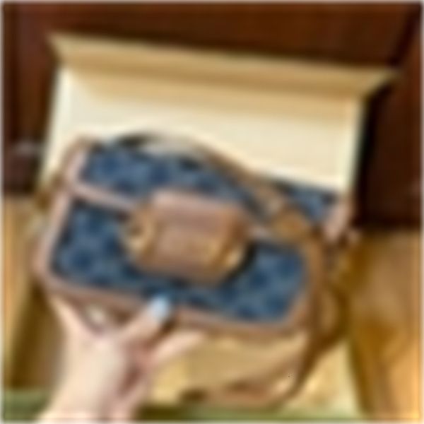 tote brand bag designer luxury evening 7060 body women handbags iconic cross clutches handles shoulder pv9r
tote brand bag designer luxury evening 7060 body women handbags iconic cross clutches handles shoulder pv9r