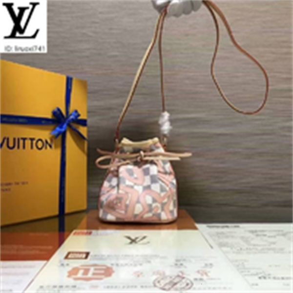 brand designer luxury c029 m41346 mini pink flower bucket bag women handbags iconic bags handles shoulder bags totes cross body bag clut, Red;black
brand designer luxury c029 m41346 mini pink flower bucket bag women handbags iconic bags handles shoulder bags totes cross body bag clut, Red;black
