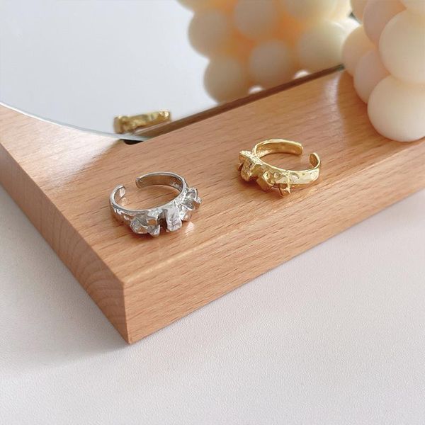 wedding rings fashion irregular copper plated gold personality index ring opening concave-convex grain female factory wholesale, Slivery;golden
wedding rings fashion irregular copper plated gold personality index ring opening concave-convex grain female factory wholesale, Slivery;golden