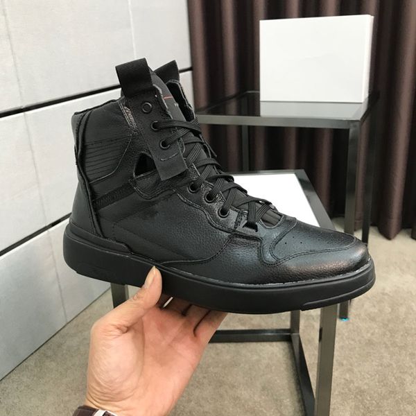 2021 women designer casual shoes canvas sneakers all-match brand stylist shoe breathable oblique trainers, Black;red
2021 women designer casual shoes canvas sneakers all-match brand stylist shoe breathable oblique trainers, Black;red